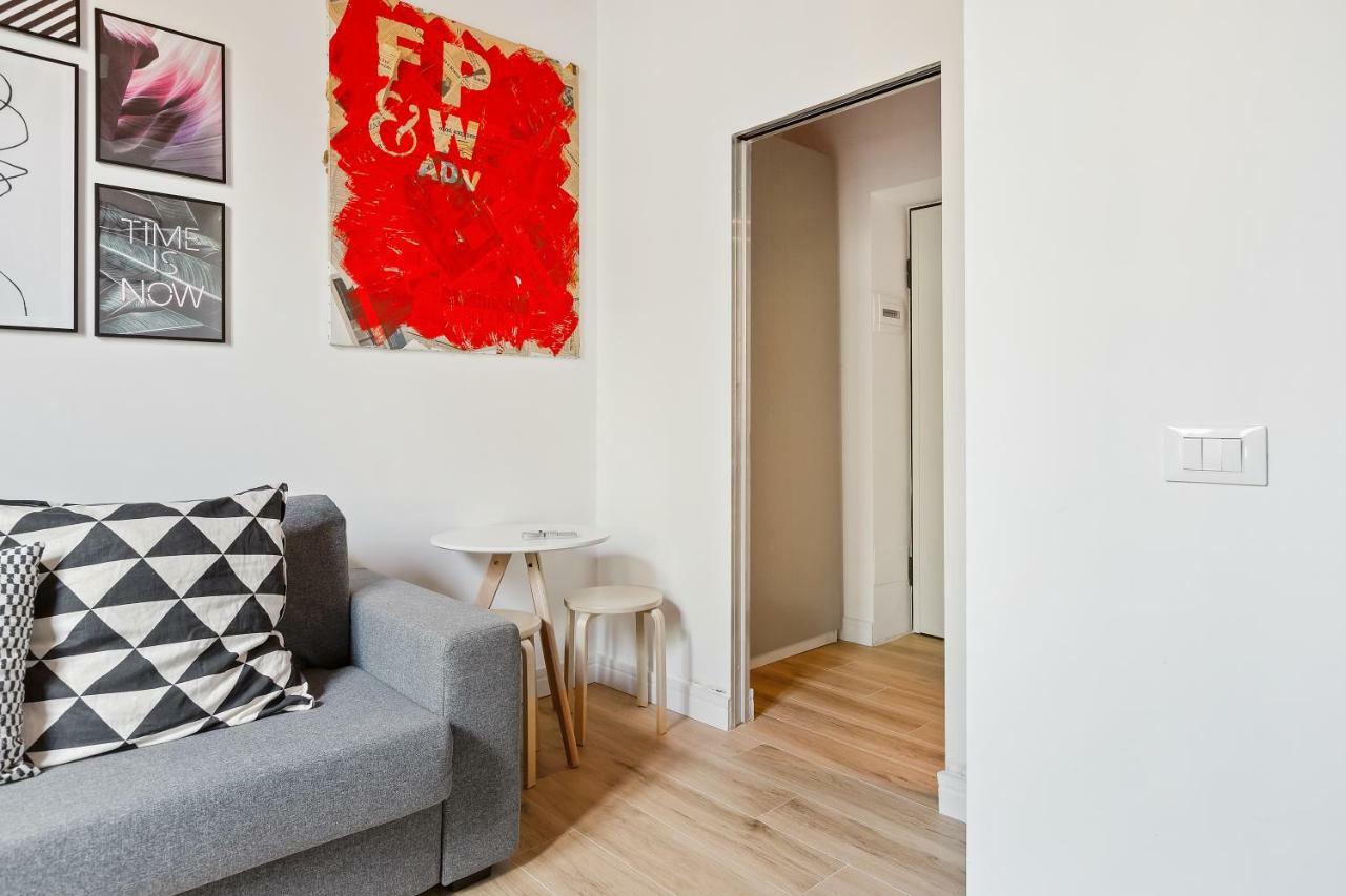 Modern And Cozy Apt In Porta Romana Milan Extérieur photo